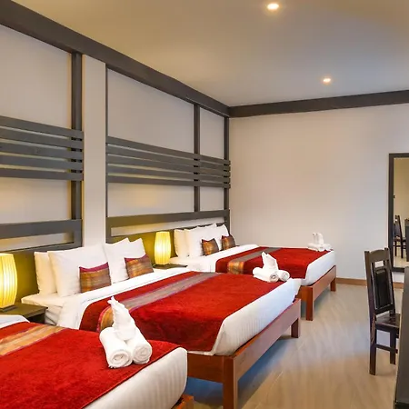 Reveal Courtyard In Reveal Angkor
