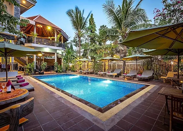 Reveal Courtyard In Reveal Angkor 4*