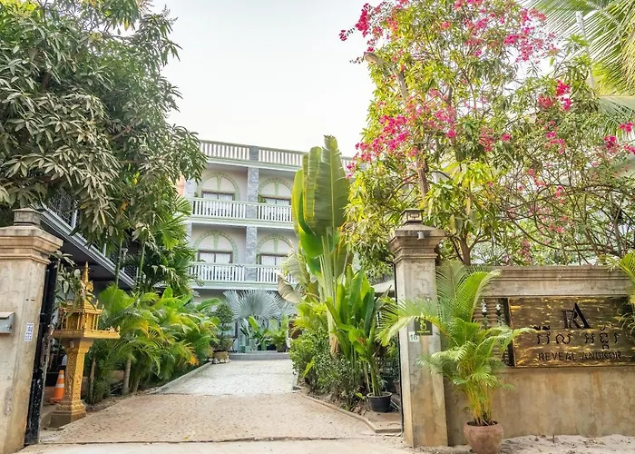 Hotel Reveal Courtyard In Reveal Angkor Siem Reap